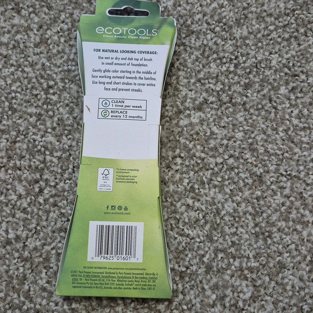 ecotools Wonder Cover Complexion Brush